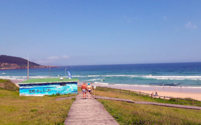 El mar vuelve a Derrubando muros…